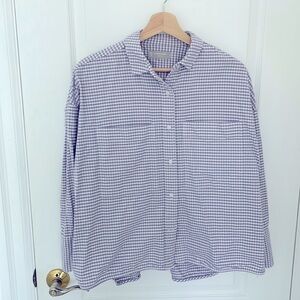 Everlane Blue and White Gingham Button Down Shirt